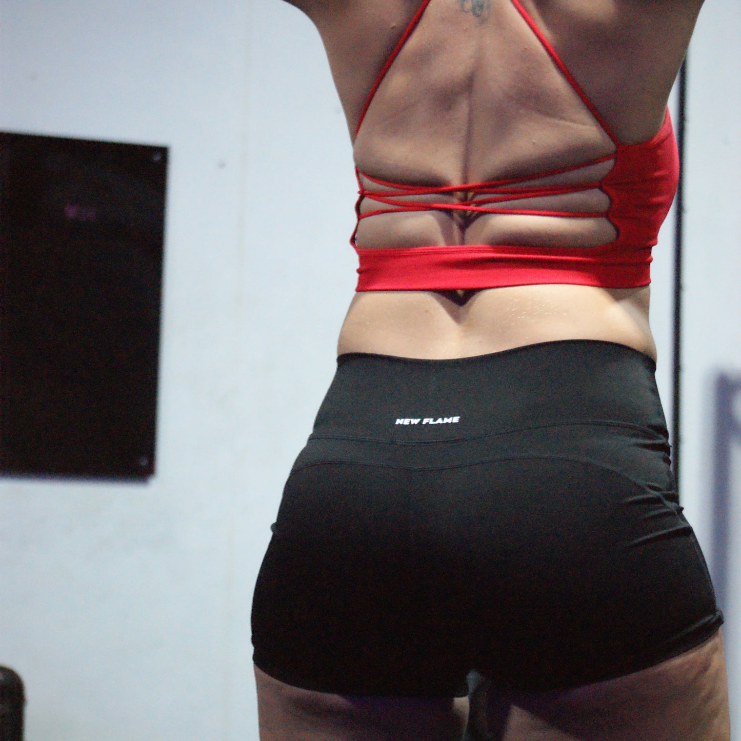 Short Scrunch - Negro