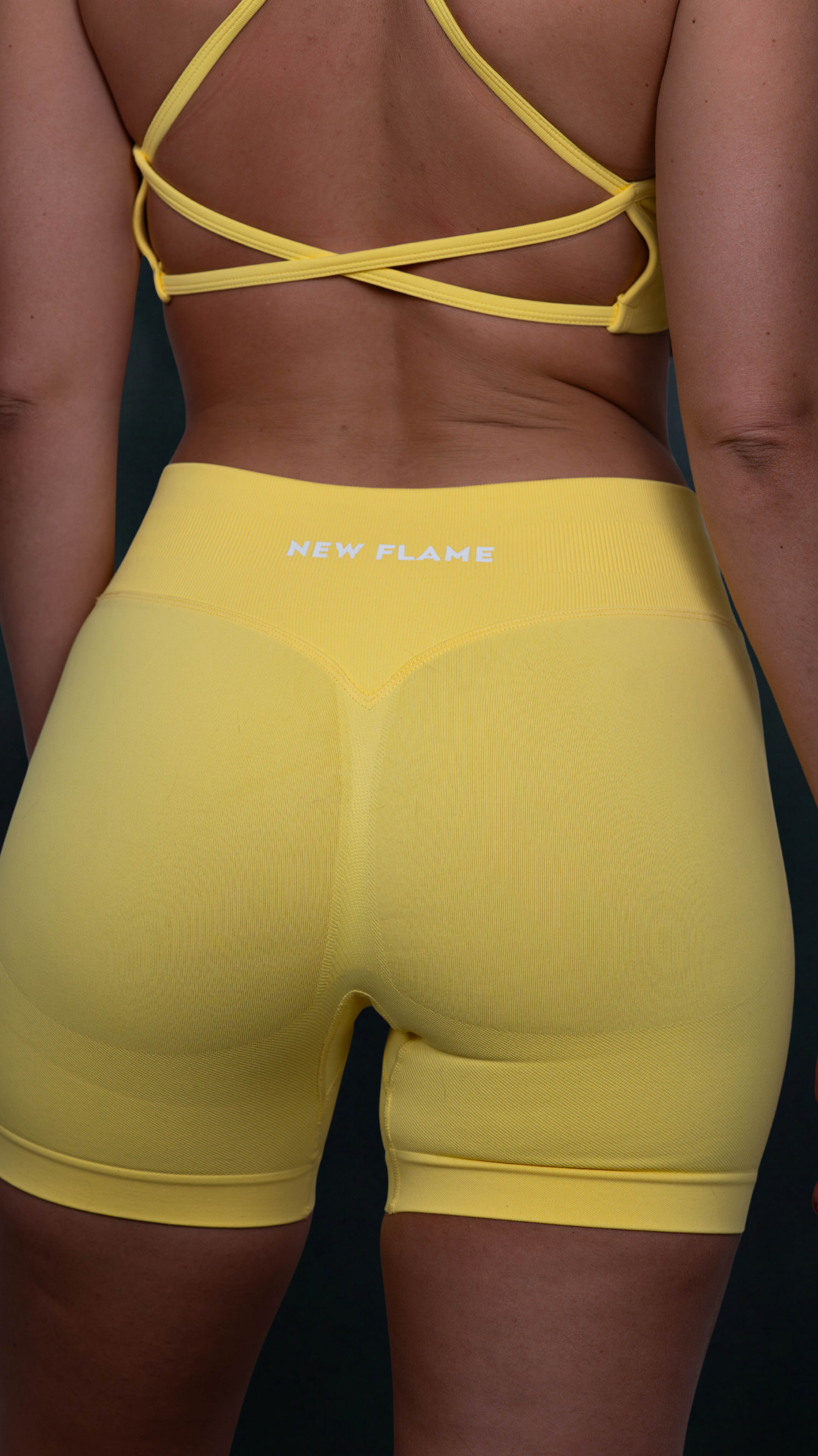 Aura Top  - Amarillo