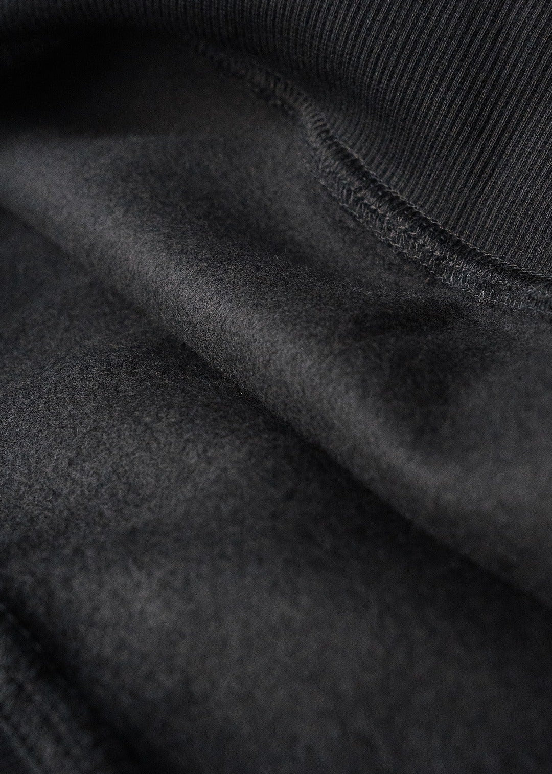 Sudadera Believe Oversize - negra