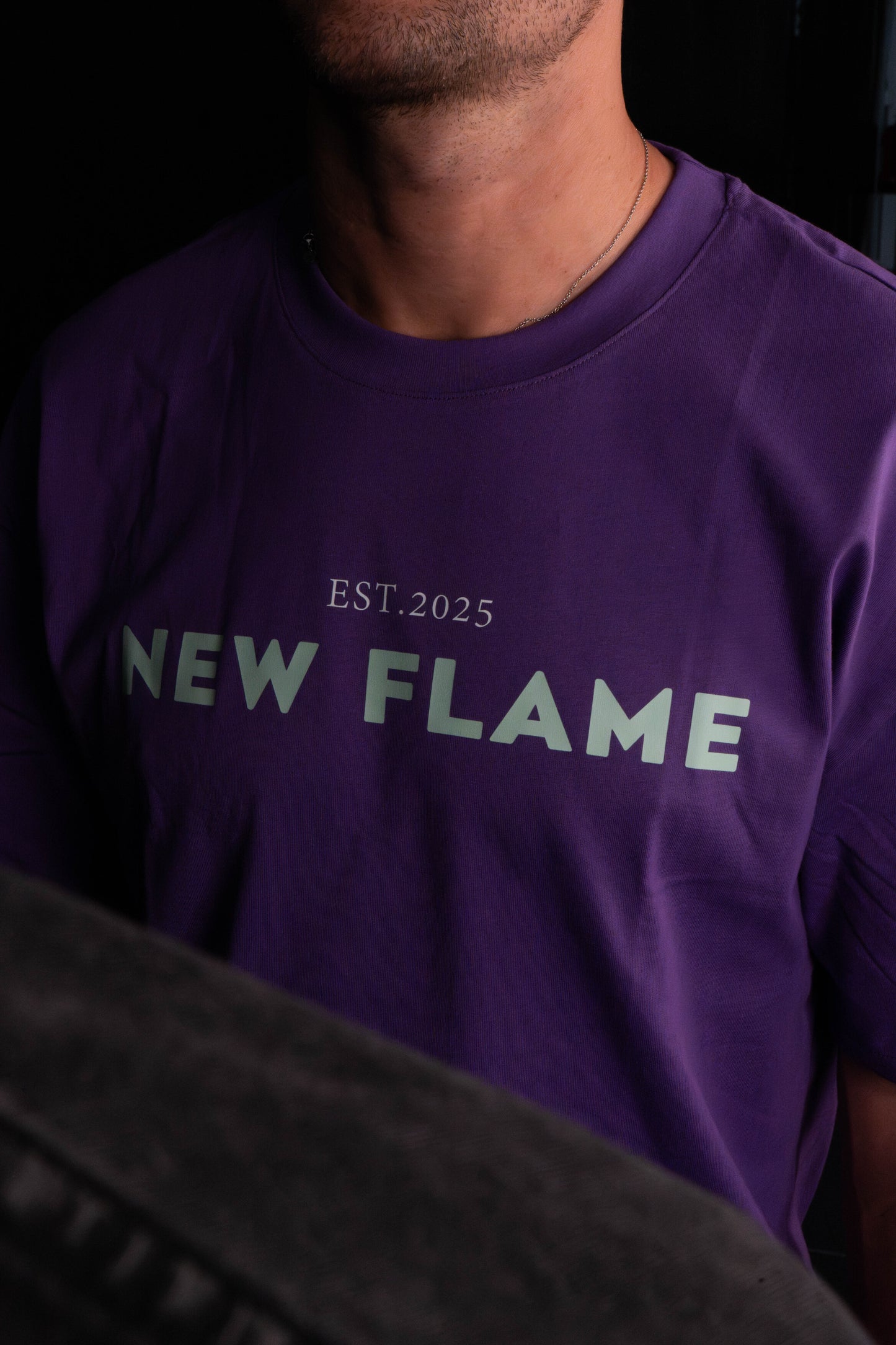 Burn - camiseta Oversize unisex (Morada)